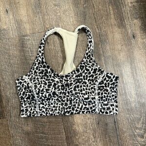 OV Doing things bra in size S